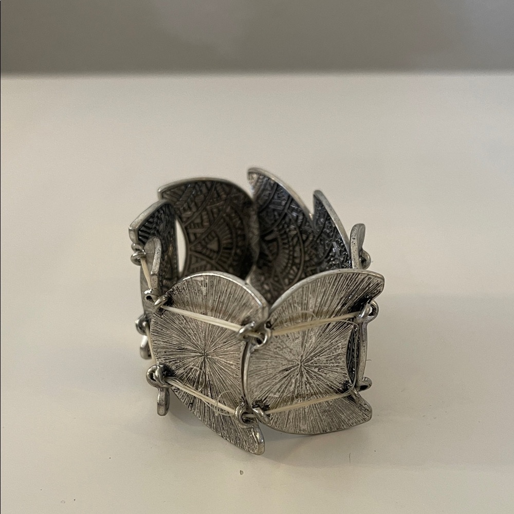 Silver Patterned Bracelet - Picture 4 of 4
